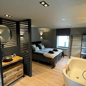  Vakantiehuis Vakantiewoning In Het Heuvelland Nabij Valkenburg.